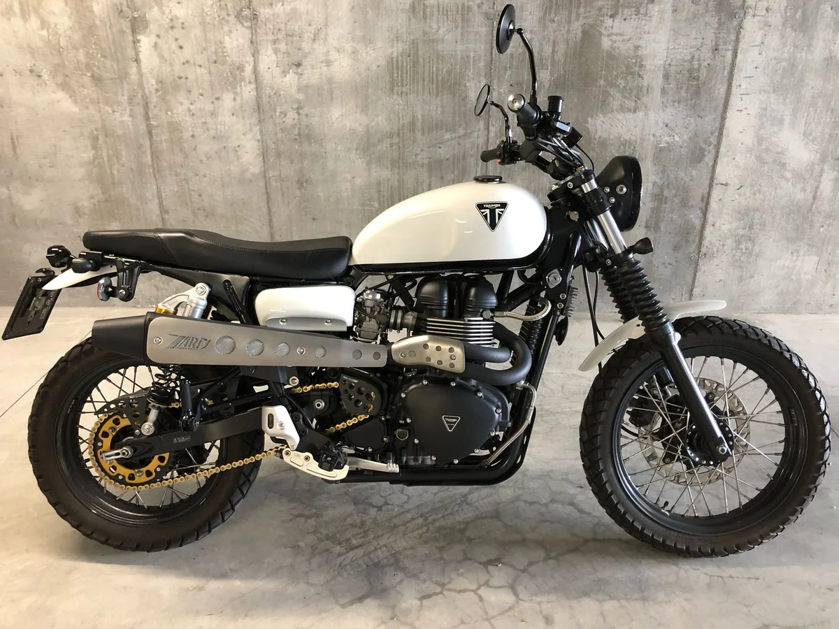 Triumph Scrambler 865 a carburatori