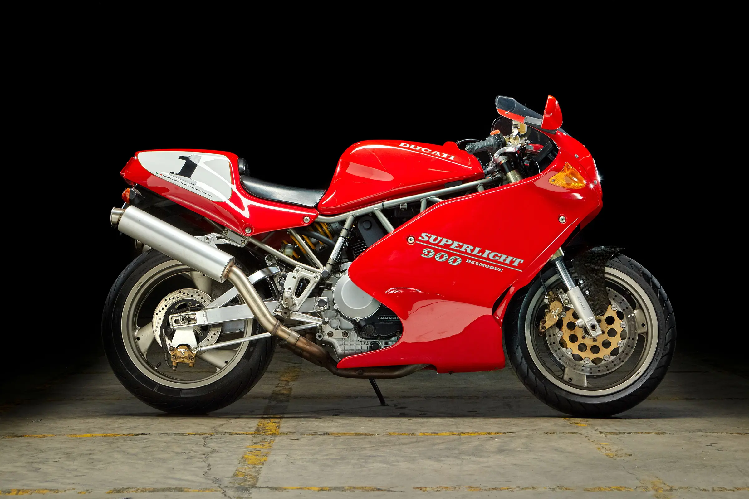 Ducati 900 Superlight