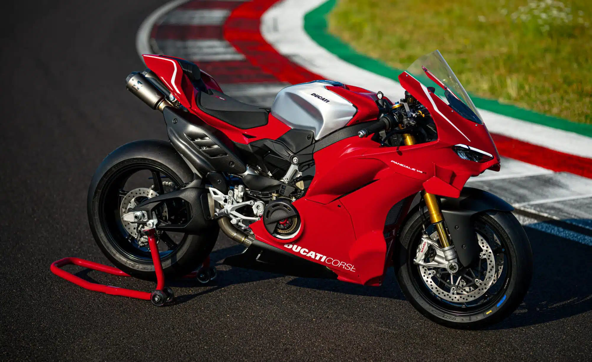Ducati Panigale V4 R